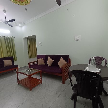 Sk Villa Homestay Puducherry Exterior foto