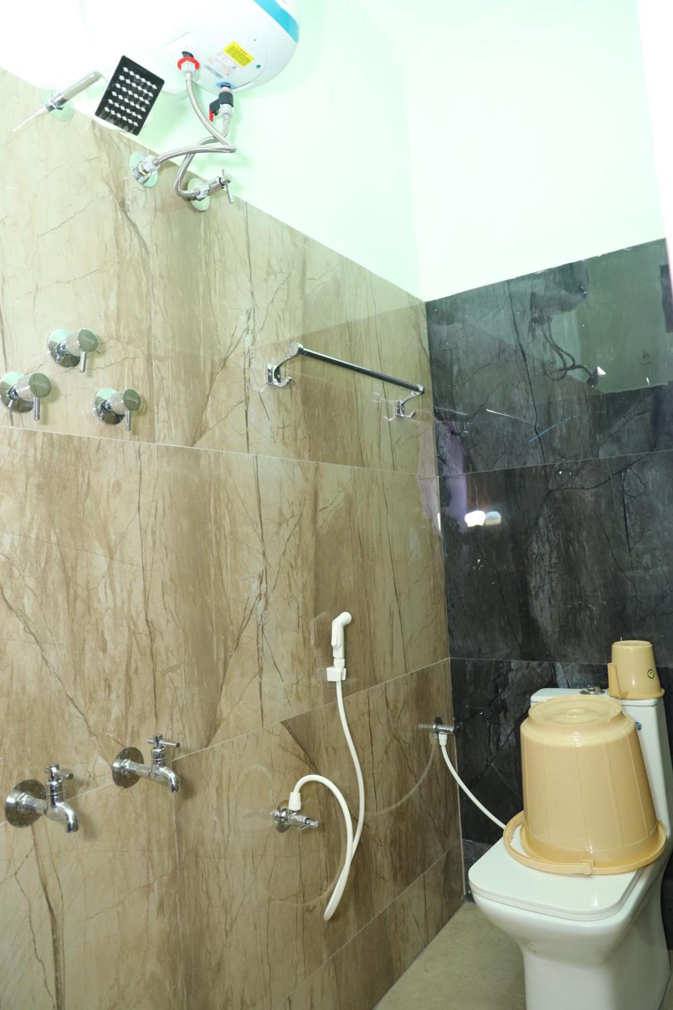 Sk Villa Homestay Puducherry Exterior foto